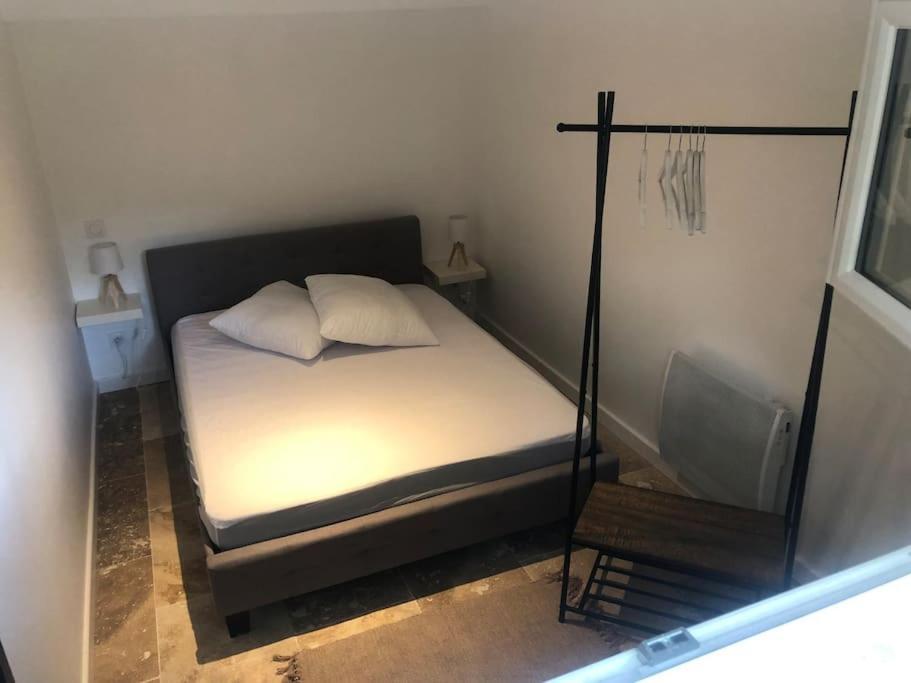 Bienvenue « A L'Ombre Du Figuier » Apartment Pieusse Ngoại thất bức ảnh