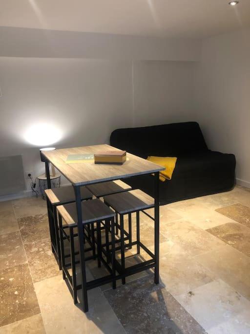 Bienvenue « A L'Ombre Du Figuier » Apartment Pieusse Ngoại thất bức ảnh